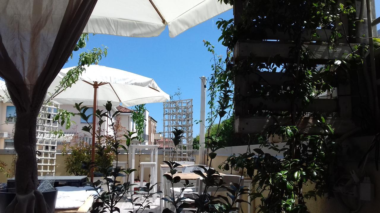 Luna City Ravenna Exterior photo